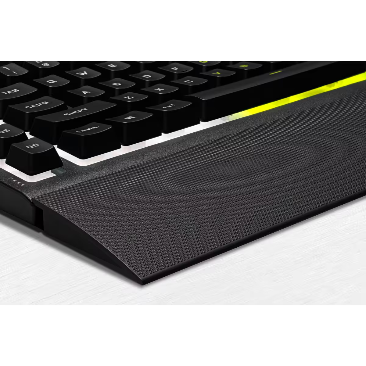 Corsair K55 RGB PRO Tastatur Gaming USB Schwarz - (ITA Layout - QWERTY) Corsair K55 RGB PRO Tastatur Gaming USB Schwarz - (ITA Layout - QWERTY)